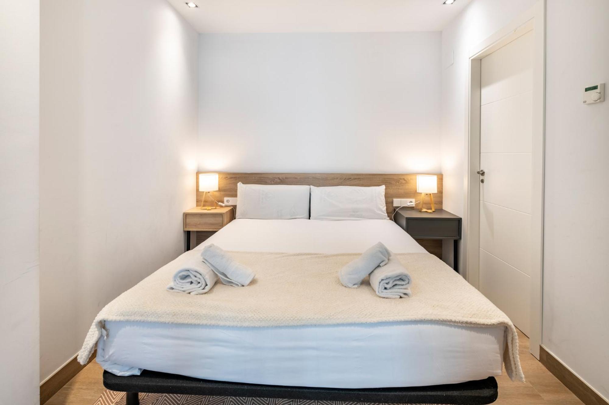 General Oraa - Darya Living Appartement Madrid Buitenkant foto