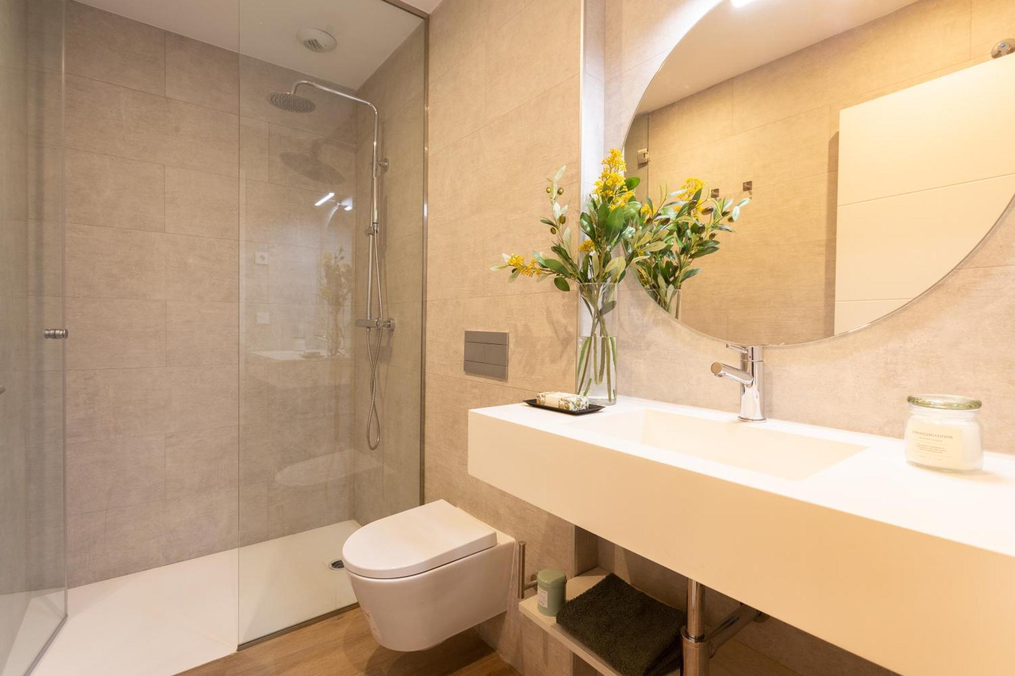 General Oraa - Darya Living Appartement Madrid Buitenkant foto