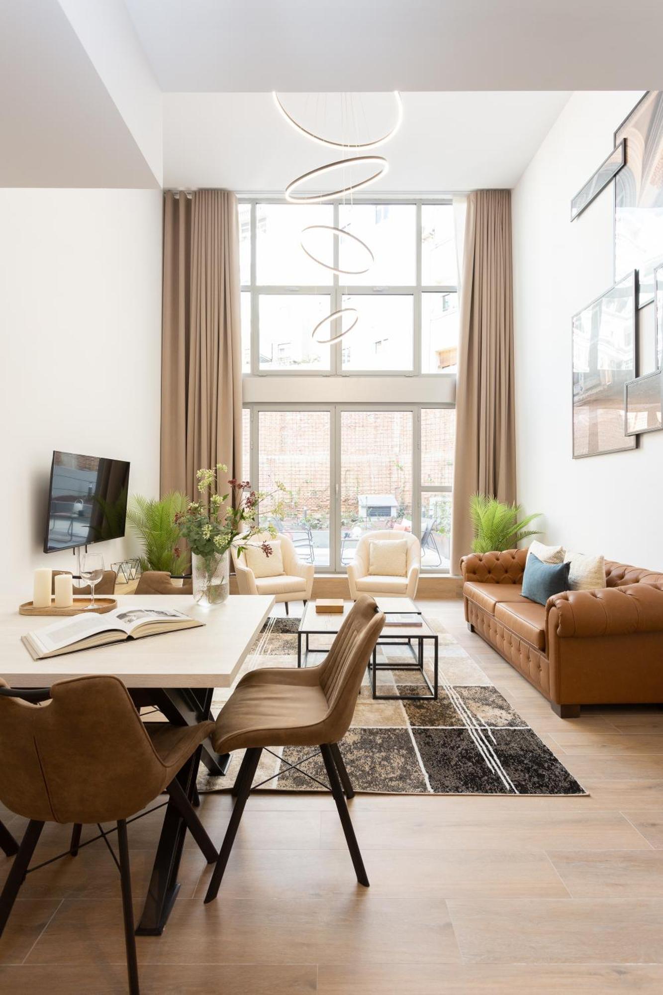 General Oraa - Darya Living Appartement Madrid Buitenkant foto